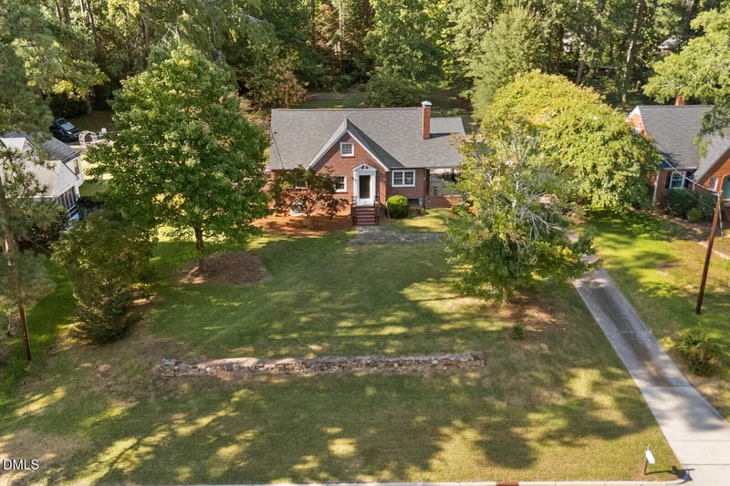 2720 University Dr, Durham, NC 27707