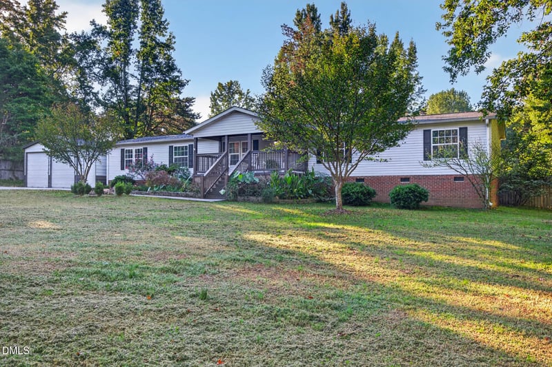 2725 Quakenbush Rd, Snow Camp, NC 27349