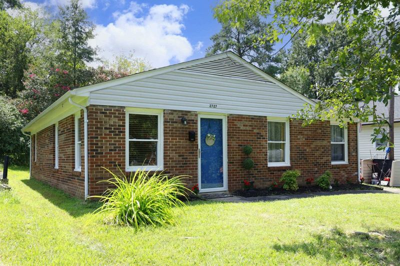 2727 Atlantic St, Durham, NC 27707