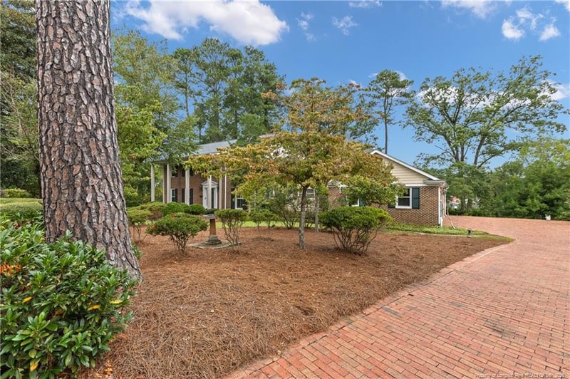 2728 Bennington Rd, Fayetteville, NC 28303