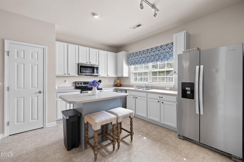 2728 Wyntercrest Ln, Durham, NC 27713