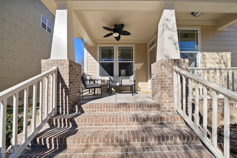 2731 Hidden Waters Cir, Raleigh, NC 27614