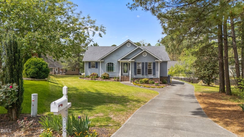 2741 Dillon Ct, Creedmoor, NC 27522