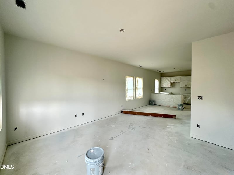275 Buckthorn Dr, Youngsville, NC 27596