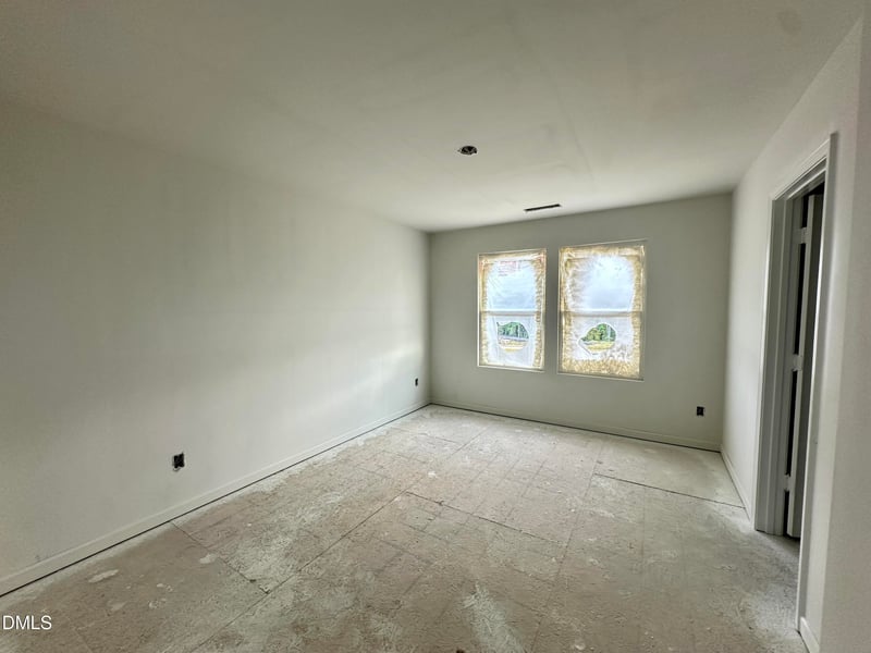 275 Buckthorn Dr, Youngsville, NC 27596