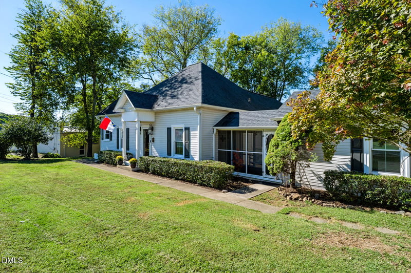 2755 Darrell Newton Dr, Graham, NC 27253