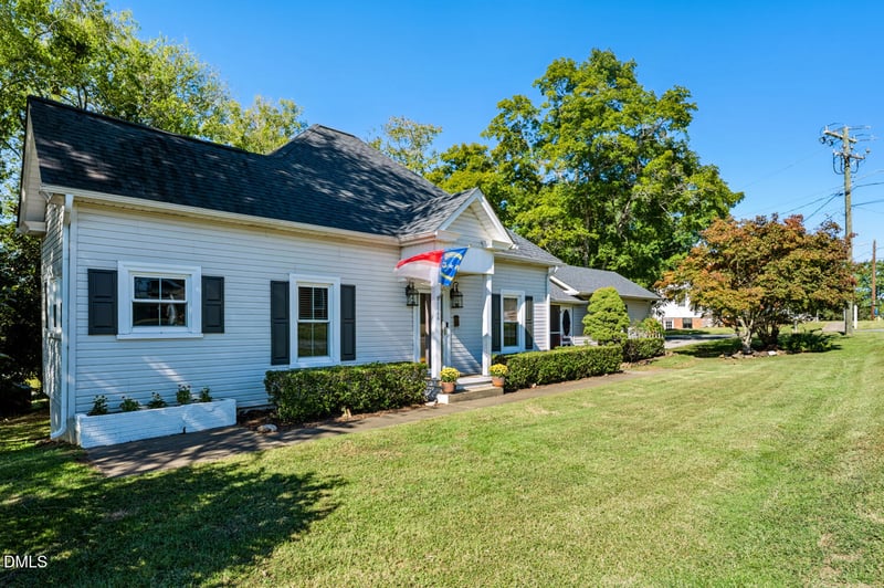 2755 Darrell Newton Dr, Graham, NC 27253