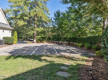 2757 Oberlin Rd #101, Raleigh, NC 27608