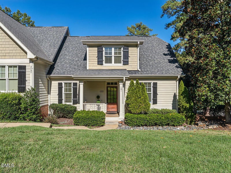 2757 Oberlin Rd #101, Raleigh, NC 27608