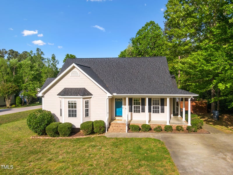 280 Beaver Ridge Dr, Youngsville, NC 27596