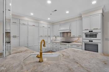 2801 Glenwood Gardens Ln #203, Raleigh, NC 27608