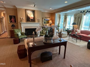2801 Glenwood Gardens Ln #205, Raleigh, NC 27608
