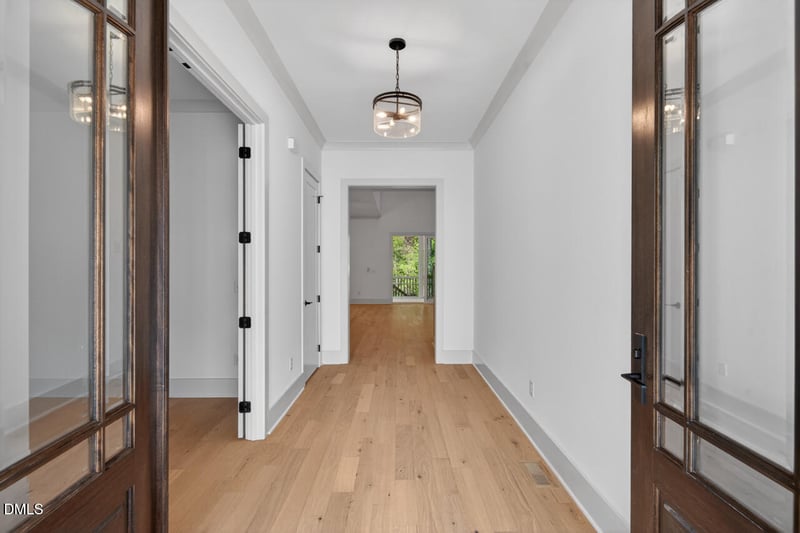 2802 Pathway Dr, Chapel Hill, NC 27516