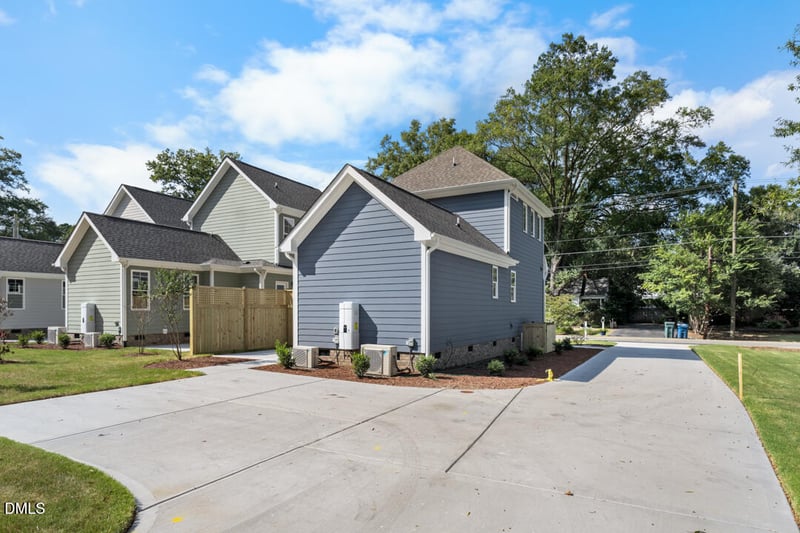 2803 B Fawn Ave, Durham, NC 27705