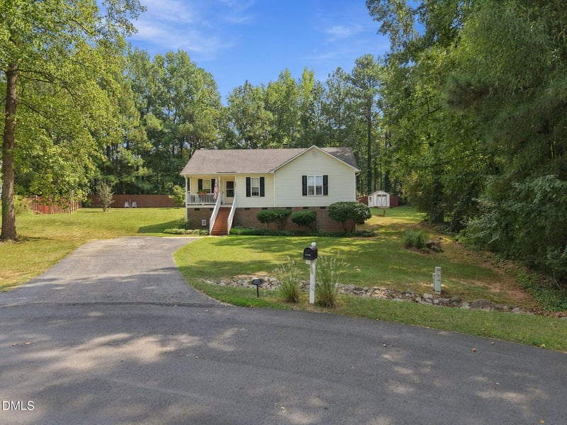 2805 Girth Ln, Raleigh, NC 27603