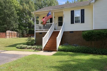 2805 Girth Ln, Raleigh, NC 27603