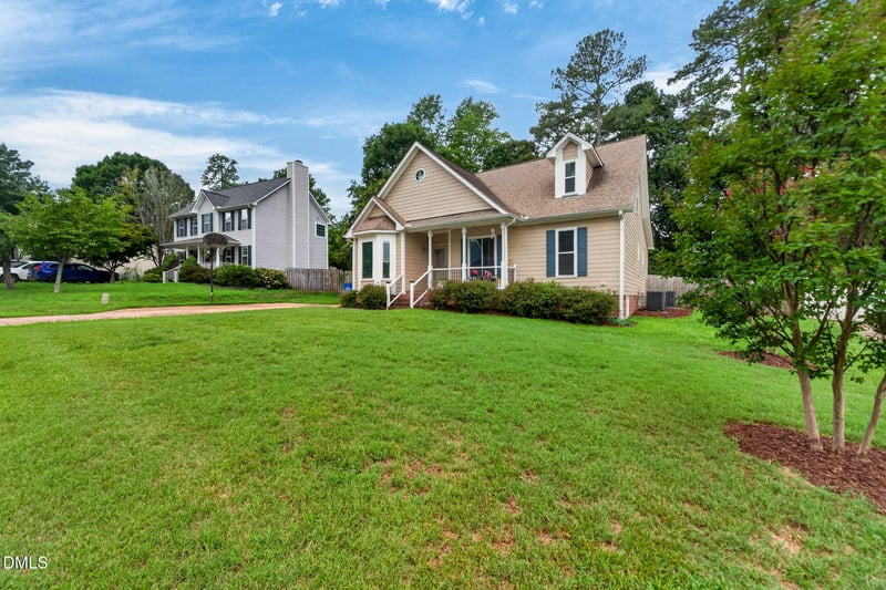 2808 Tryon Pines Dr, Raleigh, NC 27603