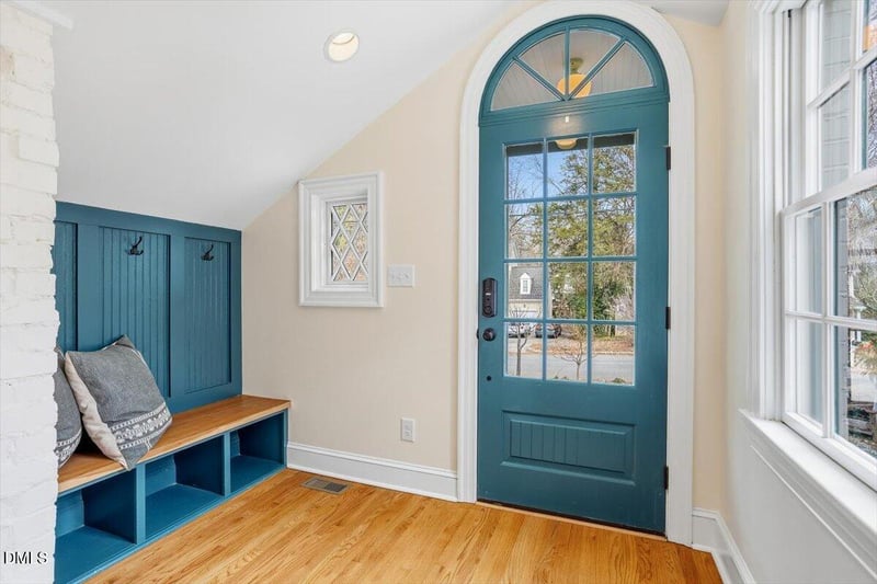 2809 Barmettler St, Raleigh, NC 27607