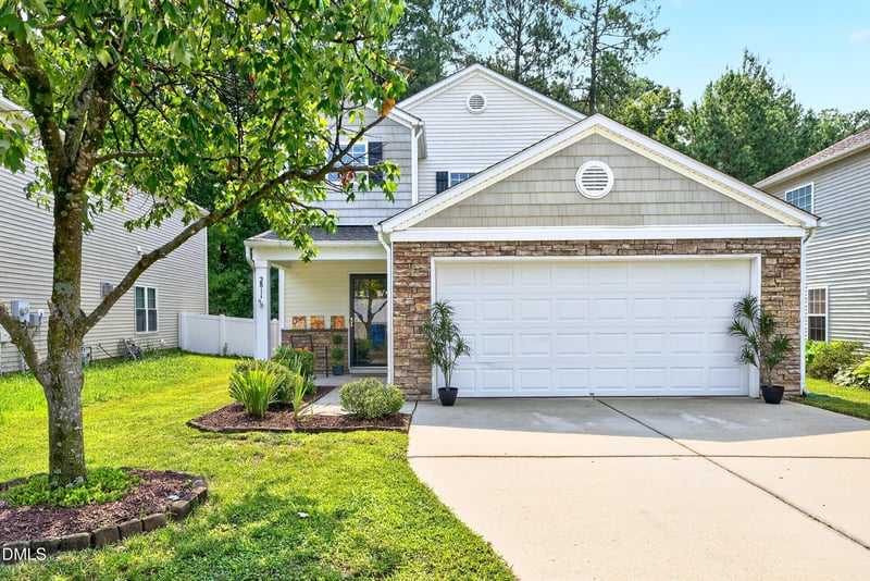 2811 Skybrook Ln, Durham, NC 27703