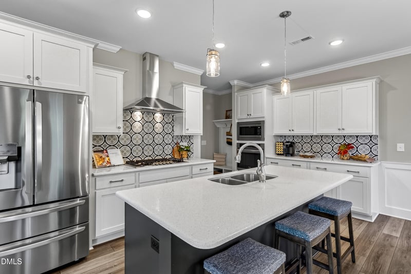 2812 Meadow Bluffs Way, Fuquay Varina, NC 27526