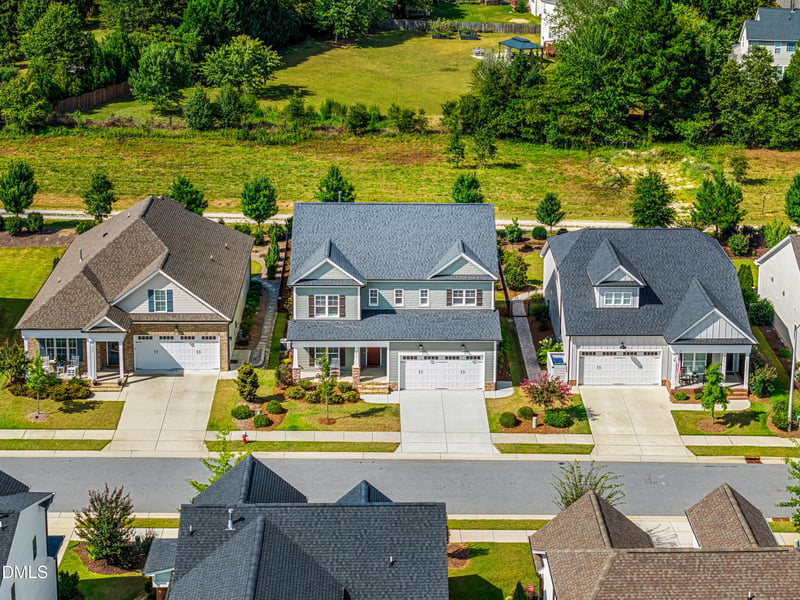 2825 High Plains Dr, Fuquay Varina, NC 27526