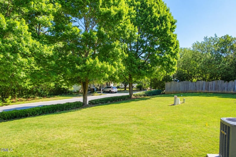 2849 Bennington Dr, Clayton, NC 27520