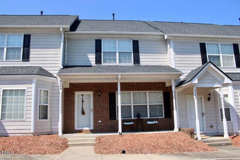 2849 Bennington Dr, Clayton, NC 27520