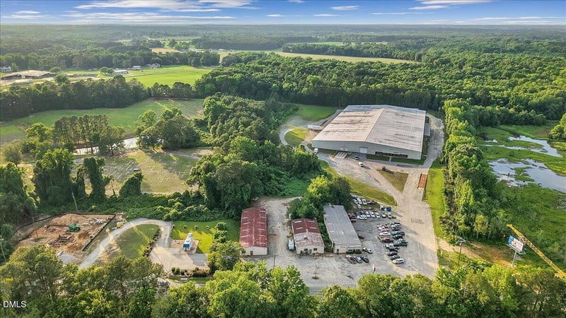 2850 S Brightleaf Blvd, Smithfield, NC 27577