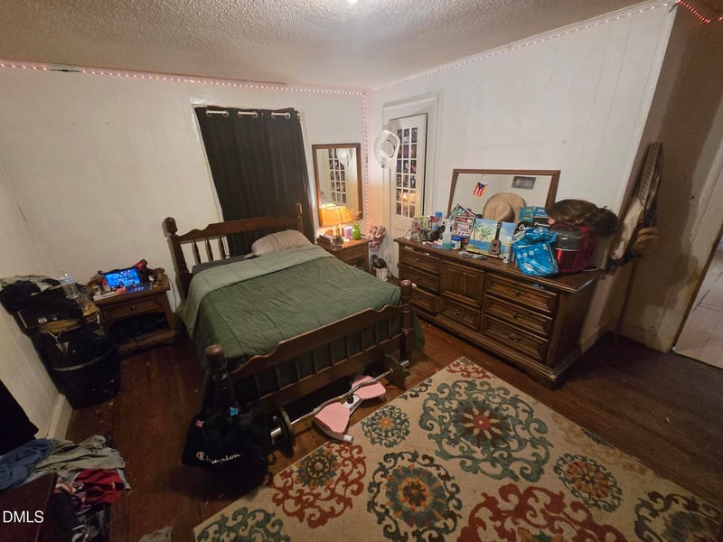 2856 Maple Ave, Burlington, NC 27215