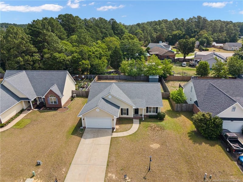 2900 Flowering Bradford Way, Fayetteville, NC 28306