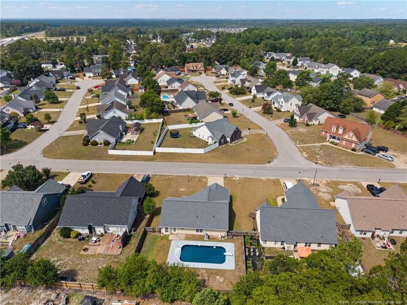 2900 Flowering Bradford Way, Fayetteville, NC 28306