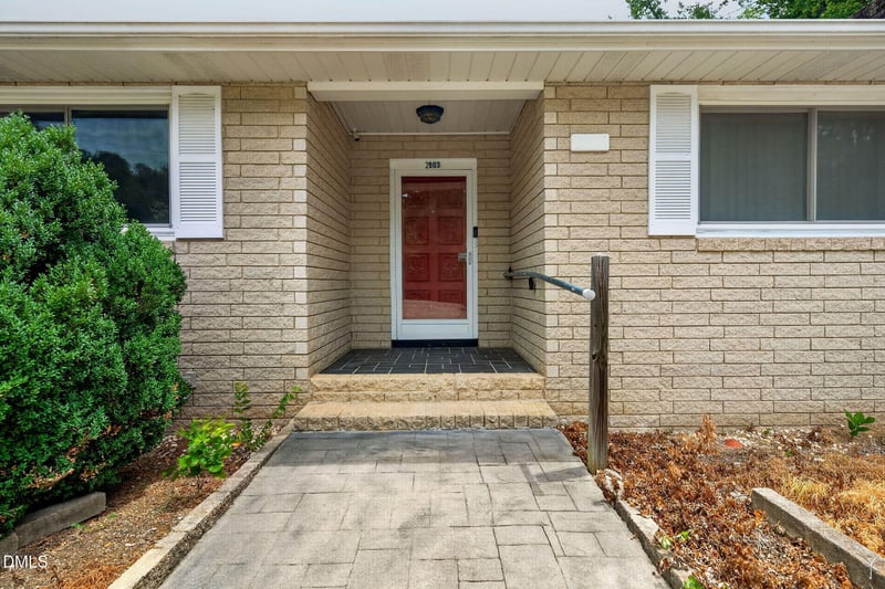 2903 Neville Rd, Chapel Hill, NC 27516