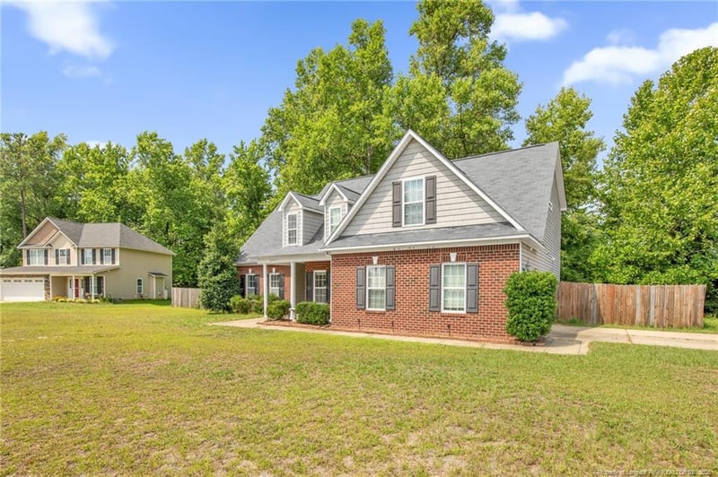 2904 Assurian Ct, Fayetteville, NC 28306