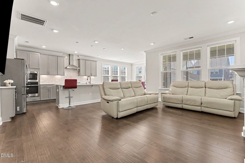 2904 Heirloom Way, Apex, NC 27502