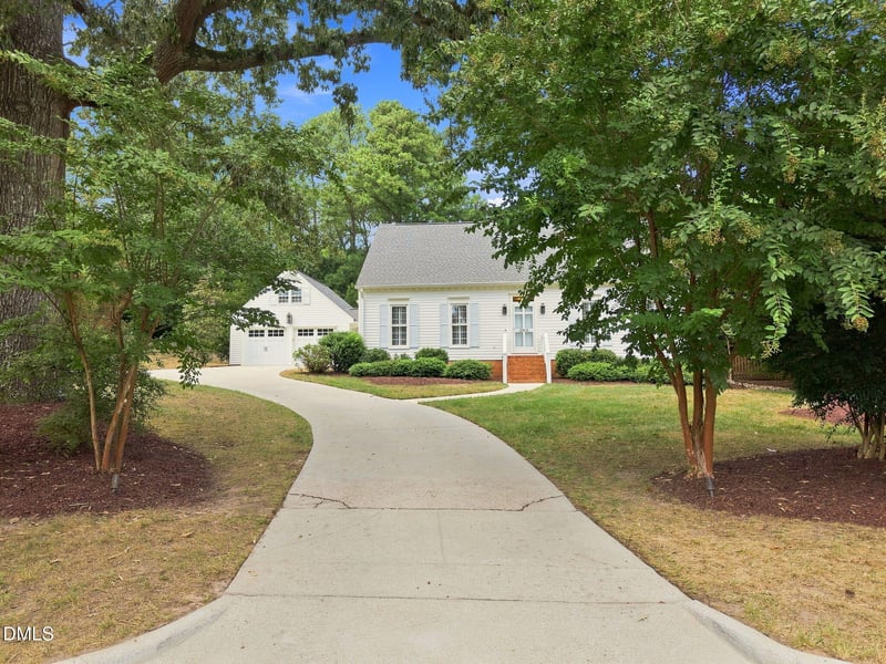2905 Augusta Ct, Raleigh, NC 27607