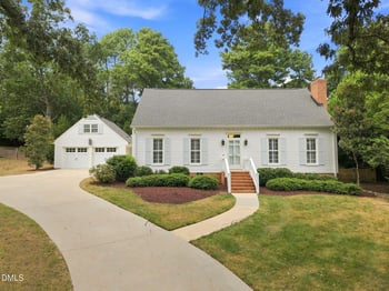 2905 Augusta Ct, Raleigh, NC 27607