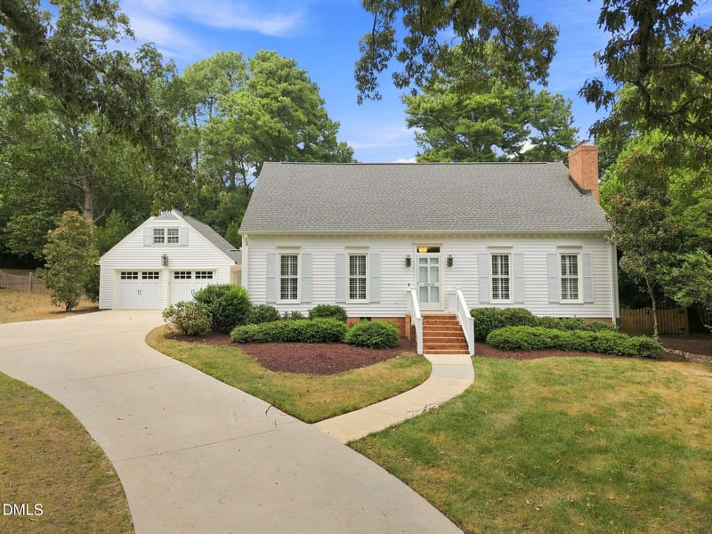 2905 Augusta Ct, Raleigh, NC 27607