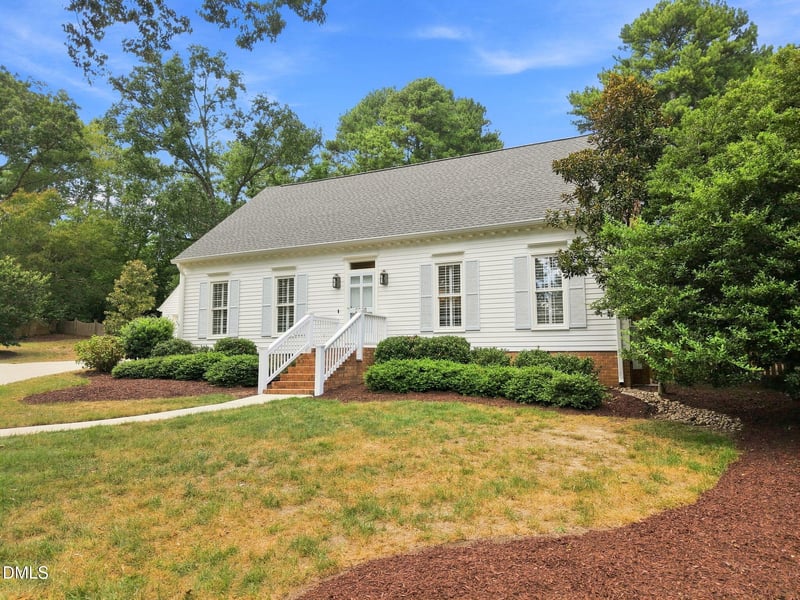 2905 Augusta Ct, Raleigh, NC 27607