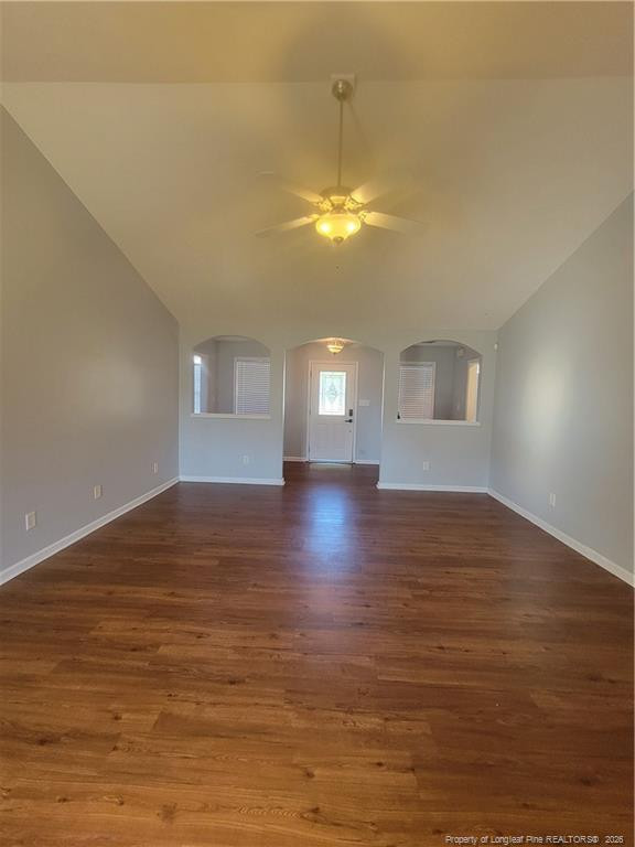 2905 Piney Mountain Dr, Hope Mills, NC 28348
