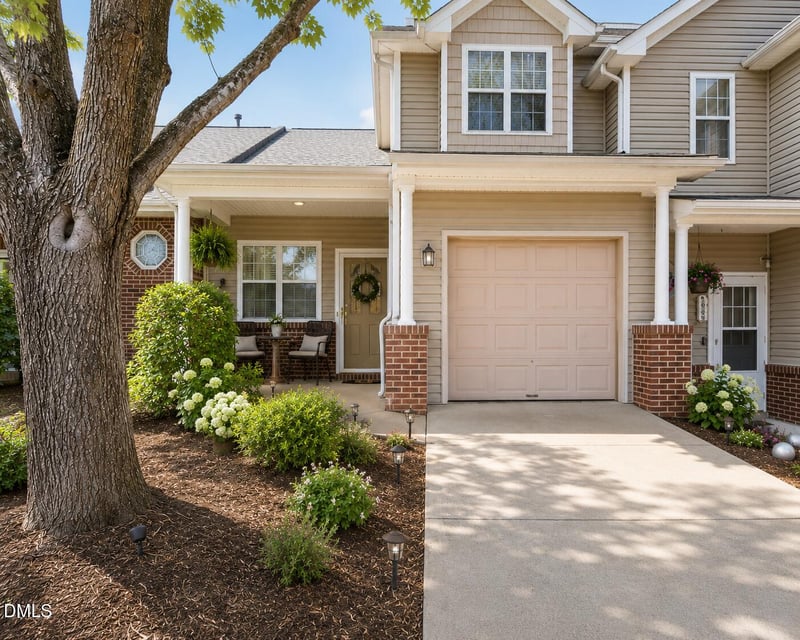 2907 Andover Glen Rd, Raleigh, NC 27604