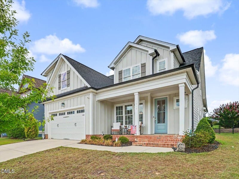2907 Meadow Bluffs Way, Fuquay Varina, NC 27526