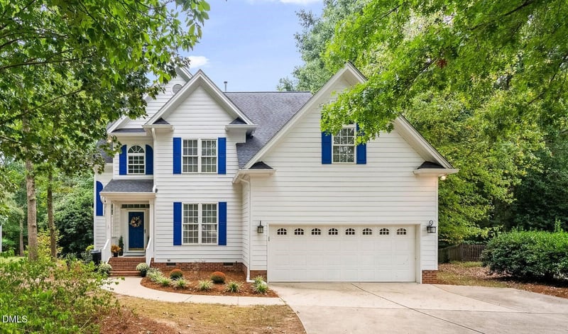 2909 Whitehart Ln, Raleigh, NC 27606