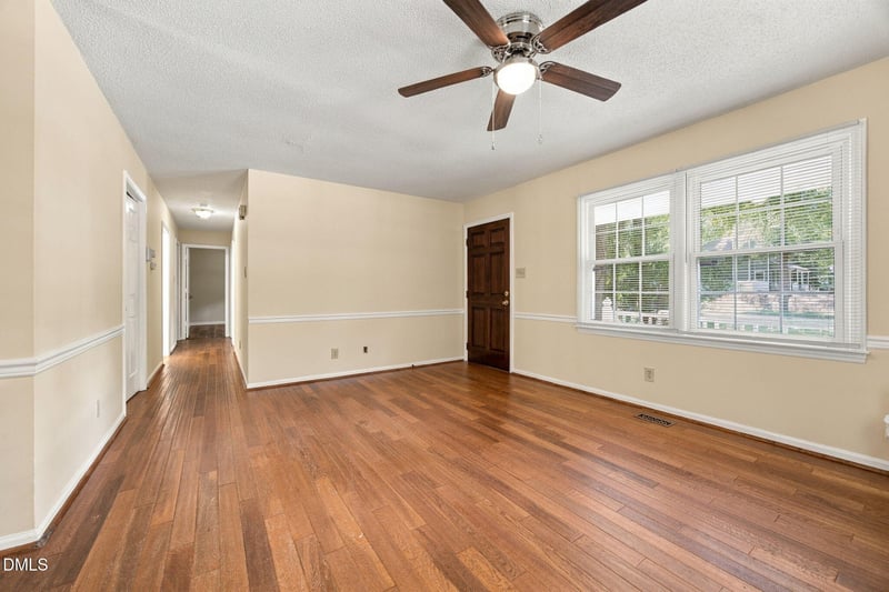 2914 Pinetree Ct, Durham, NC 27705