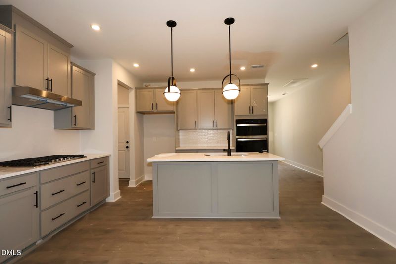 2914 Walden Rd, Apex, NC 27502