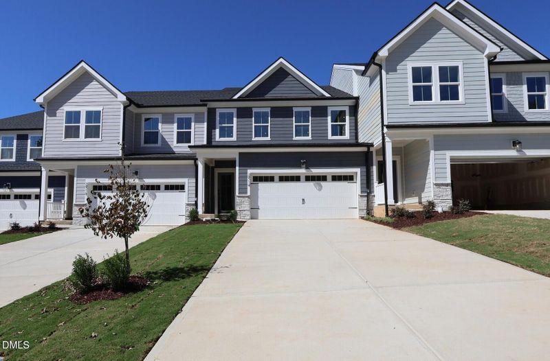 2914 Walden Rd, Apex, NC 27502
