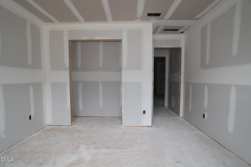 2916 Walden Rd, Apex, NC 27502