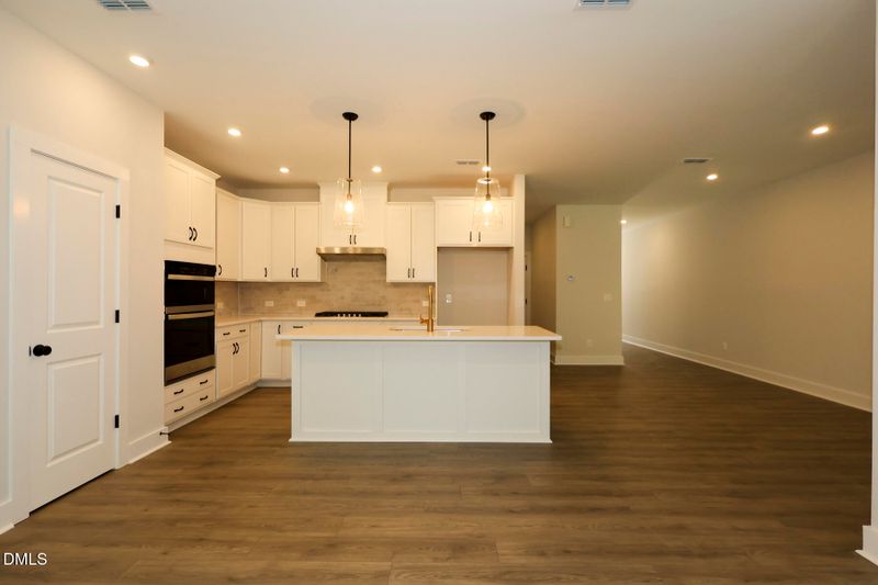 2916 Walden Rd, Apex, NC 27502