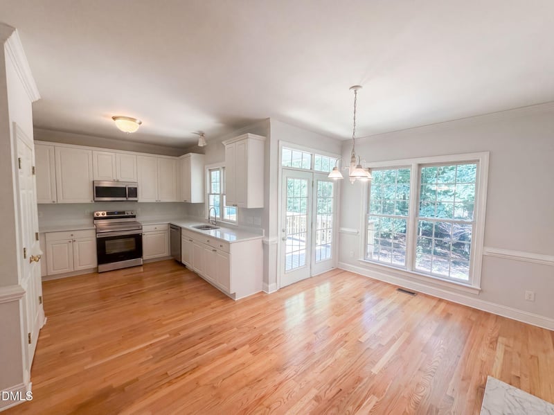 2916 Woodslope Dr, Raleigh, NC 27610