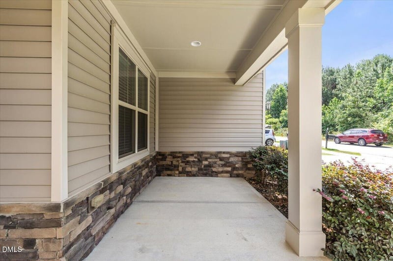 2921 Britmass Dr, Raleigh, NC 27616