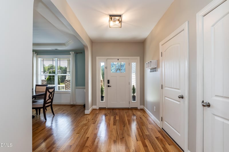2924 Plantation Glen Dr, Zebulon, NC 27597